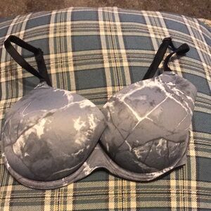 Gray Marble Women's Bra pink by Victoria’s secret 32dd wear everywhere lightly